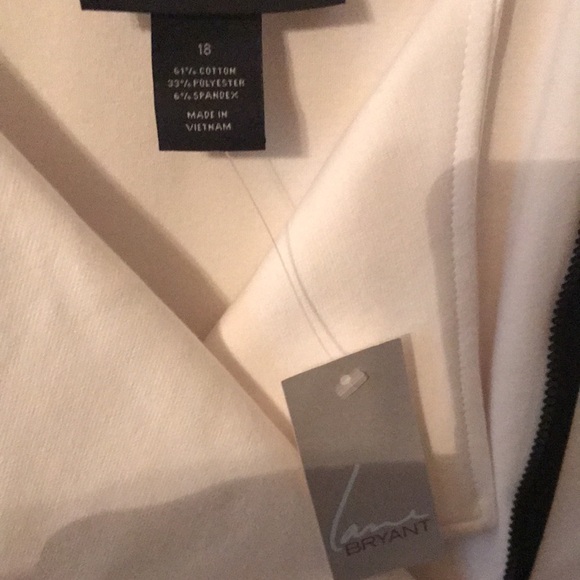 NWT Lane Bryant White With Black Zippers Moto Jacket Size 18W - Picture 4 of 11